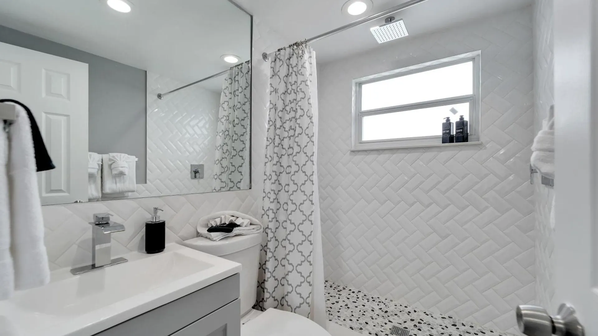 8820 Rocky Creek Drive Unit B Villa Tampa 0*,
