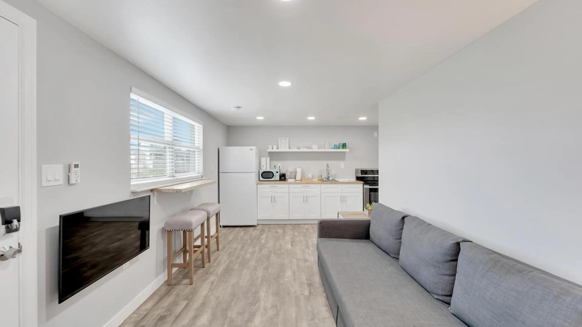 8820 Rocky Creek Drive Unit B Villa Tampa 0*,  United States