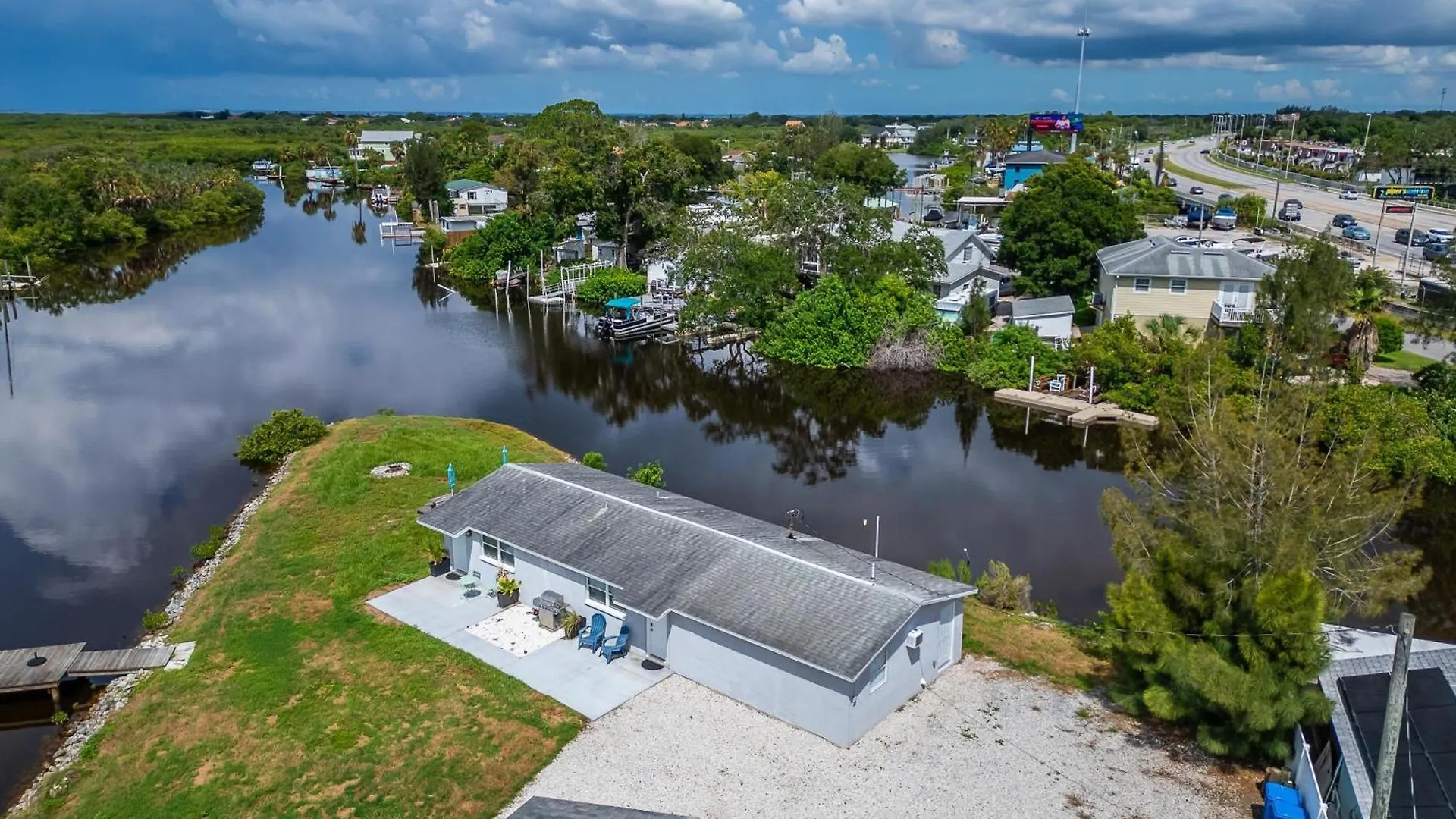 8820 Rocky Creek Drive Unit B Villa Tampa Holiday home